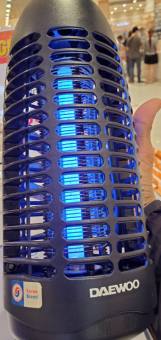 bóng đèn trong mấy bắt muỗi daewoo 6w bộ 2 bóng