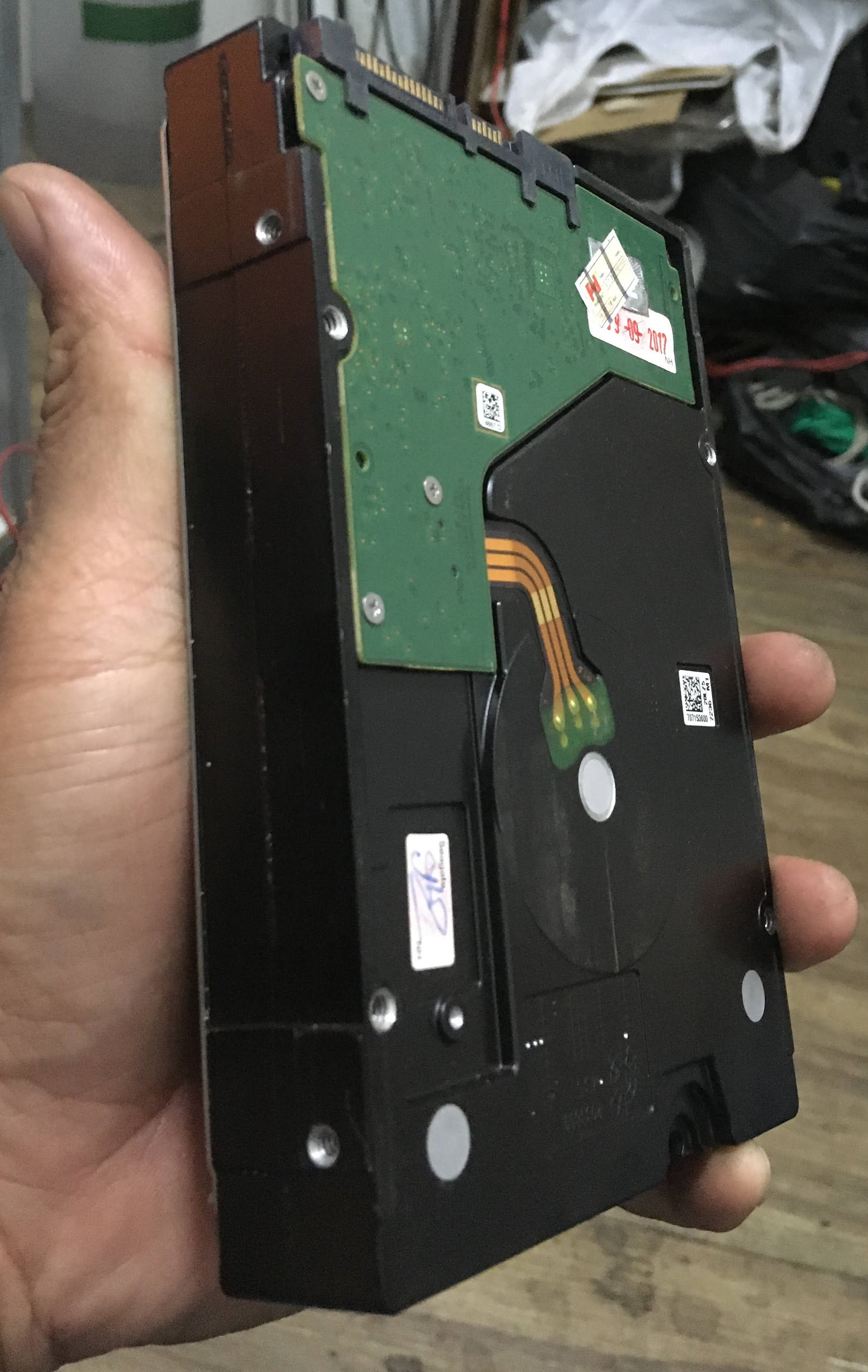 Thanh lý đĩa cứng camera 6TB