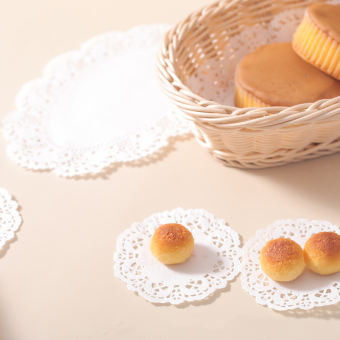 Giấy ren lót bánh size 24/26/30cm cho bánh rau câu, bông lan, bánh kem (100 tờ)