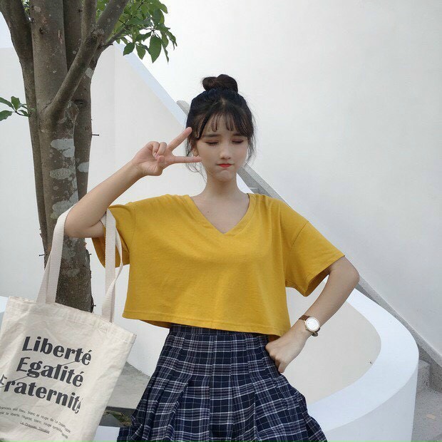 Áo thun nữ croptop cổ tim xinh xắn cá tính chất cotton co giãn 4 chiều thoáng mát
