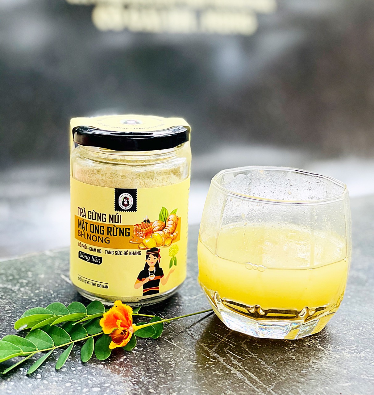 Trà Gừng Núi Mật Ong Rừng Bhnong - Trà Gừng Mật Ong Bh.nong bổ phổi, tăng sức đề kháng, giảm ho, tiêu đờm lọ 150gr