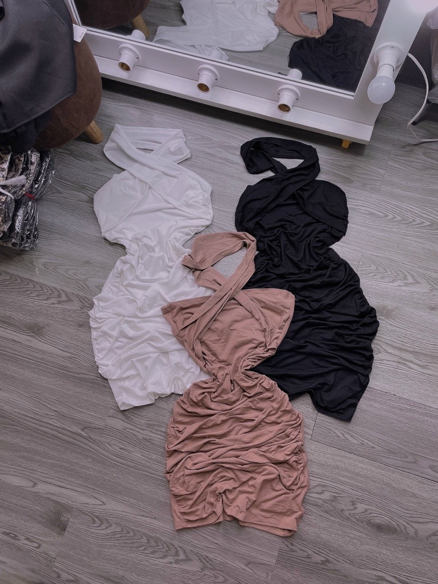 [VIDEO 100%]  Đầm yếm TU thun lụa chéo cổ hở vai gợi cảm form ôm body phong cách Hàn Quốc siêu sang chảnh