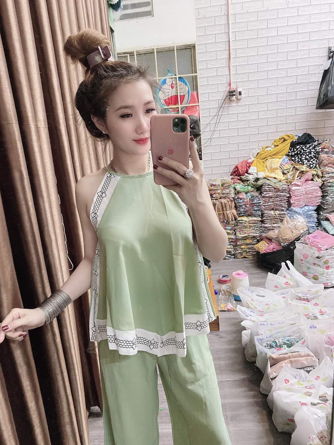 Sét yếm loang màu mẫu mới nhất