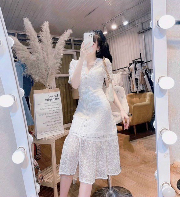 Đầm ren xòe dự tiệc công chua sang chảnh nt8327