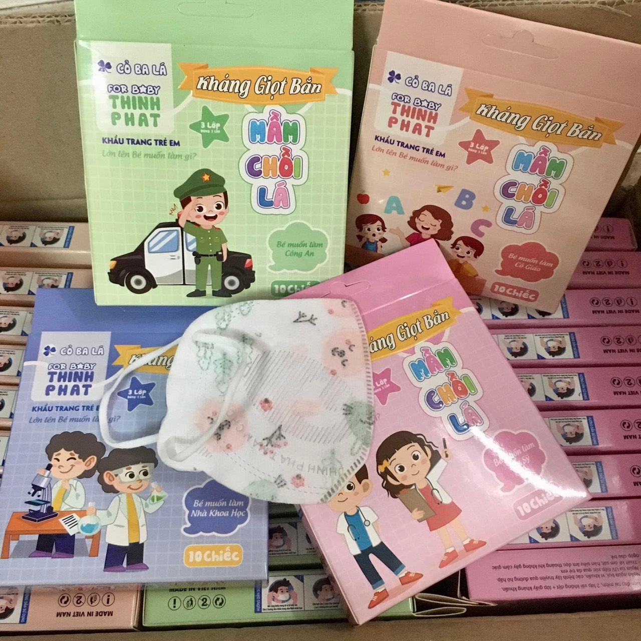 100 chiếc khẩu trang 3 lớp Mầm Chồi Lá Thịnh Phát cho bé size 4-10 tuổi