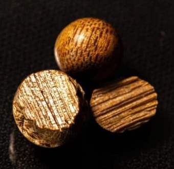 1 Hạt trầm hương quà tặng cho Dăm trầm hương đốt xông nhà tẩy uế cao cấp JHM dăm trầm thơm thờ cúng phong thuỷ làm thơm sạch không khí