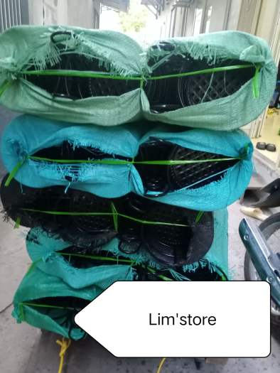 Giỏ treo chậu hoa, cây cảnh ban công bằng sắt màu nâu