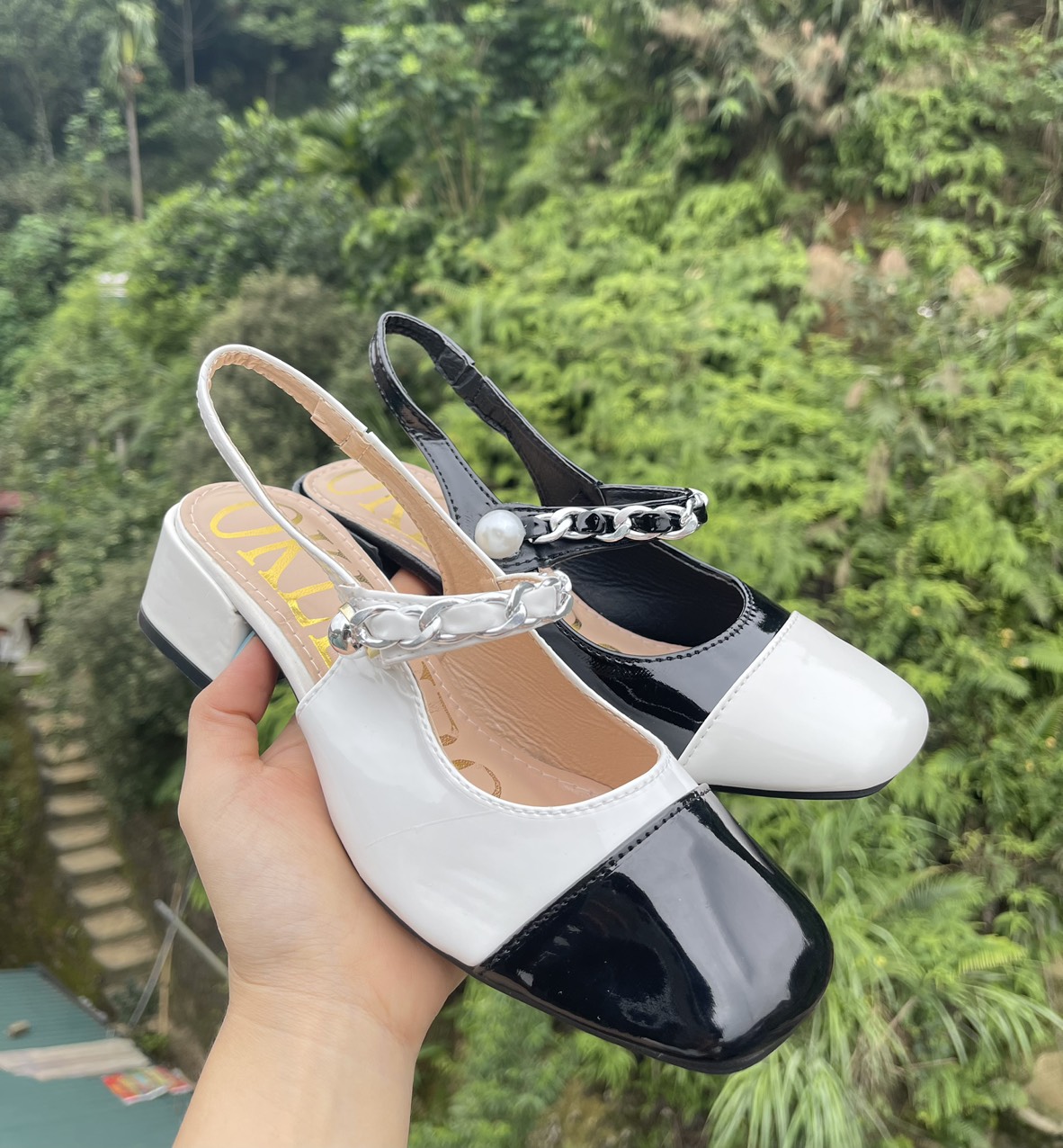 Sandal da bóng bít mũi vuông đen trắng hàng VNXK - 3P