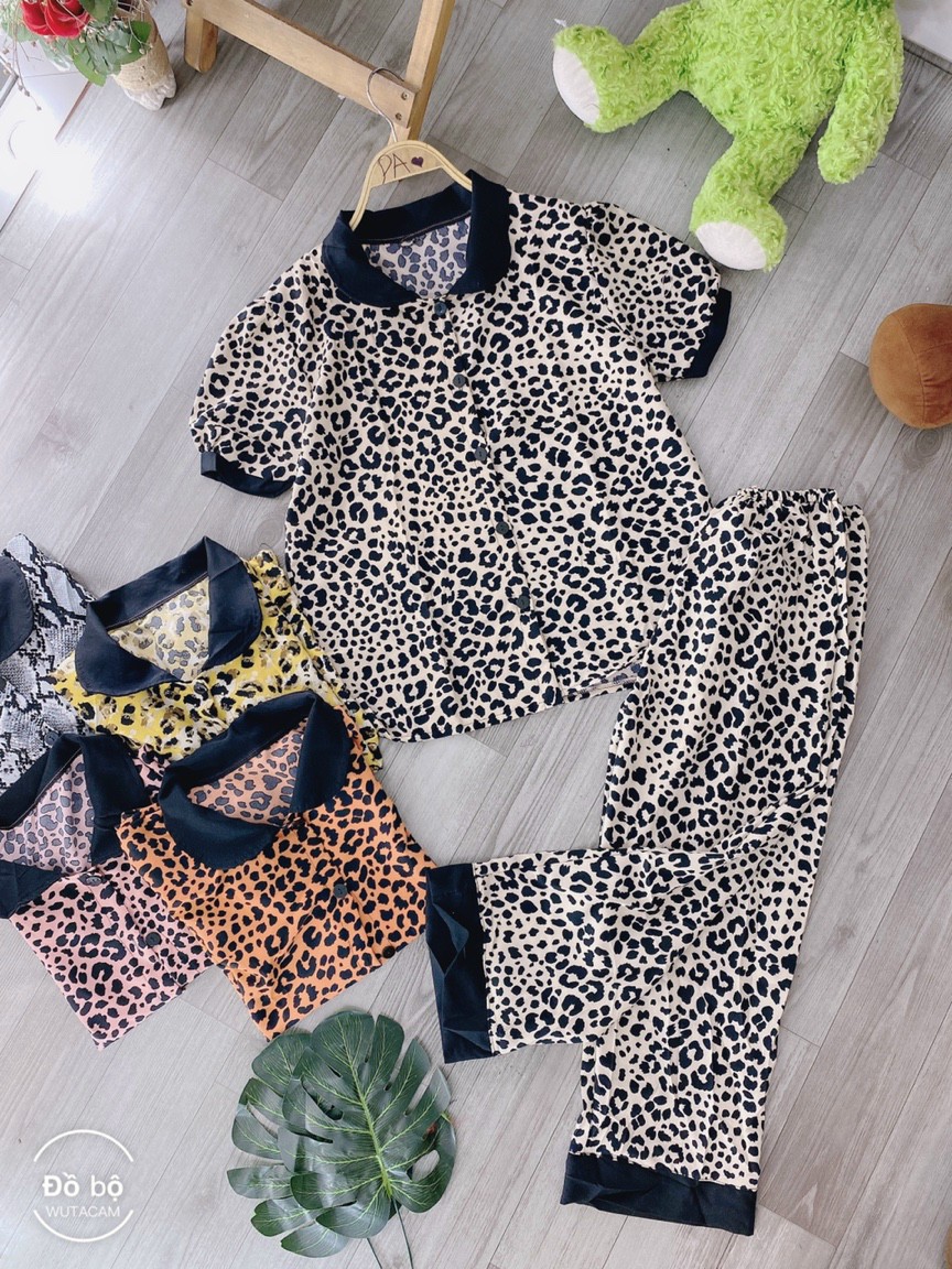 Đồ bộ pijama tay cộc - mẫu beo, cổ sen - vải lụa hàn cao cấp - freesize dưới 56kg