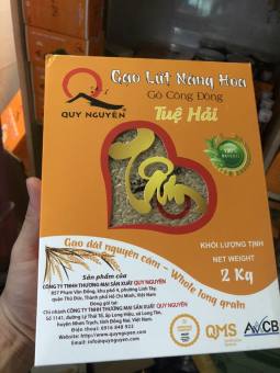 Gạo lứt trắng Nàng Hoa Tuệ Hải Hộp 2kg (Túi Hút Chân Không)