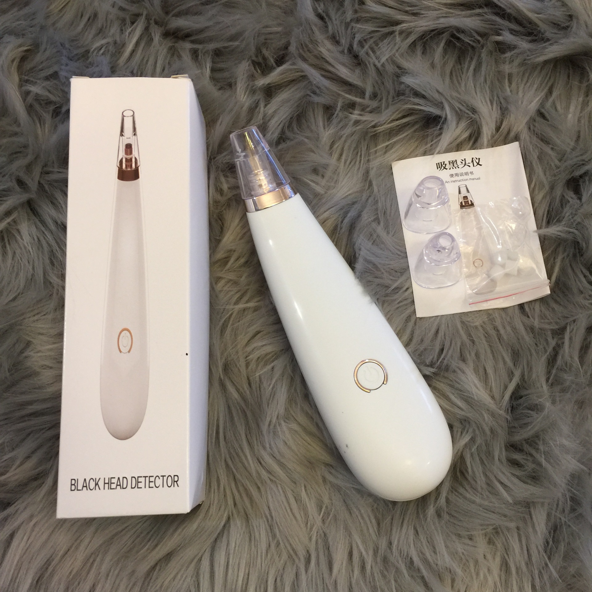 Máy hút mụn đầu đen Black Head Detector + tặng kèm 3 đầu hút