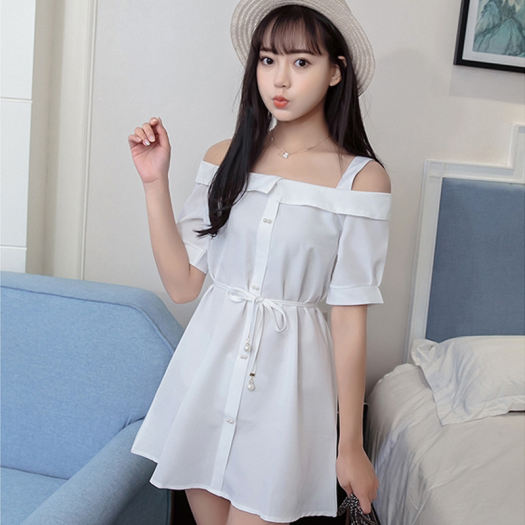 Đầm ngắn trễ vai dễ thương