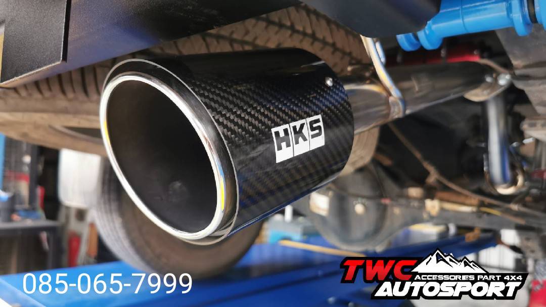 ท่อ HKS เคฟล่า คาร์บอนแท้ แบรนด์ญี่ปุ่น100% Toyota Revo ราคา 16,000 บาท*ส่งฟรี