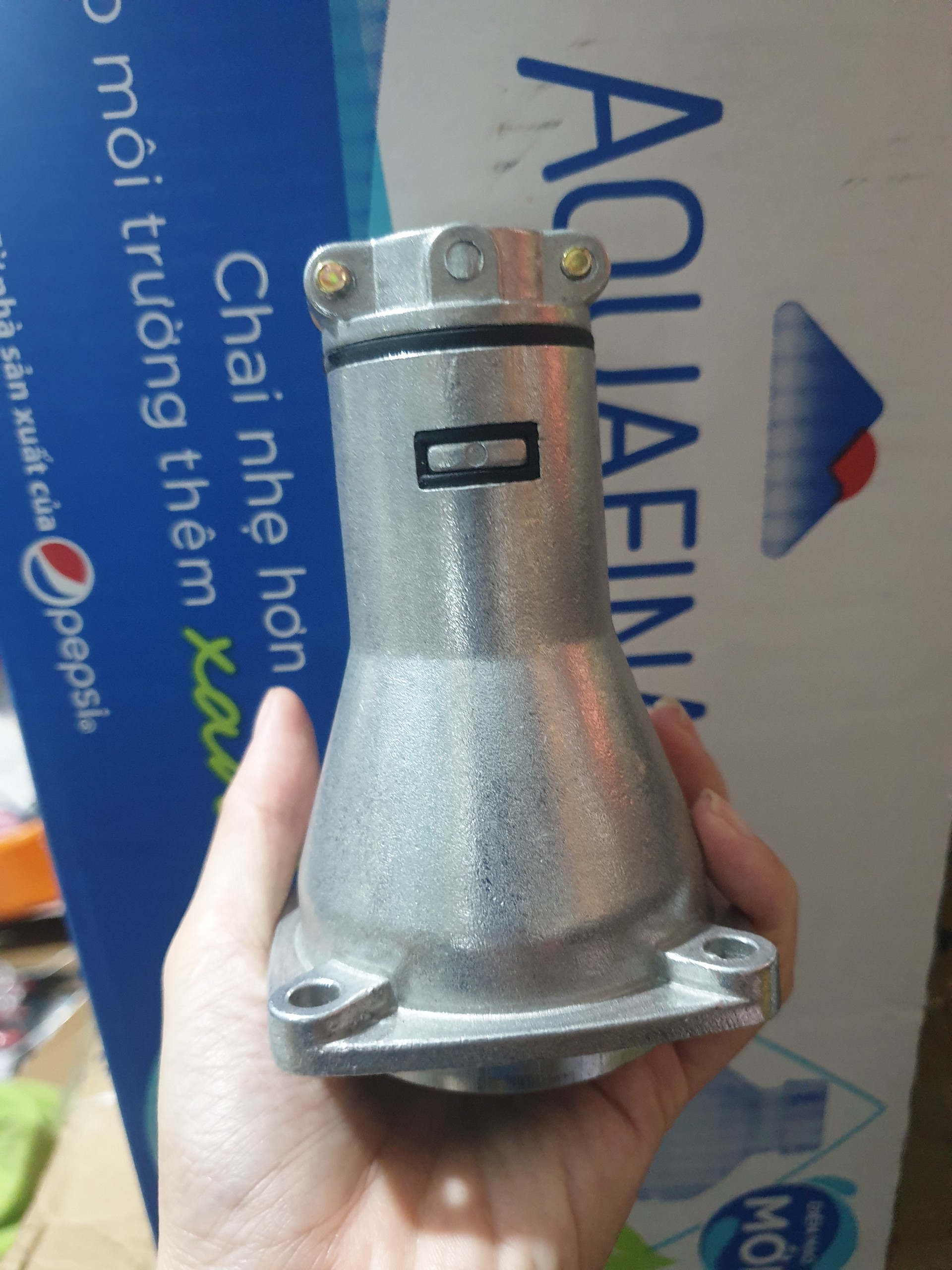 [HCM]Bắp chuối bố côn nhỏ máy cắt cỏ 260. KÈM 4 ỐC BẮP CHUỐI