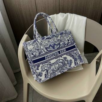 Túi Xách Công Sở Size Lớn In Hình Hổ, Túi Xách Christian Công Sở