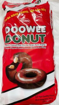 BÁNH DONUT DOOWEE PHỦ SÔ CÔ LA NHÂN KEM TRỨNG