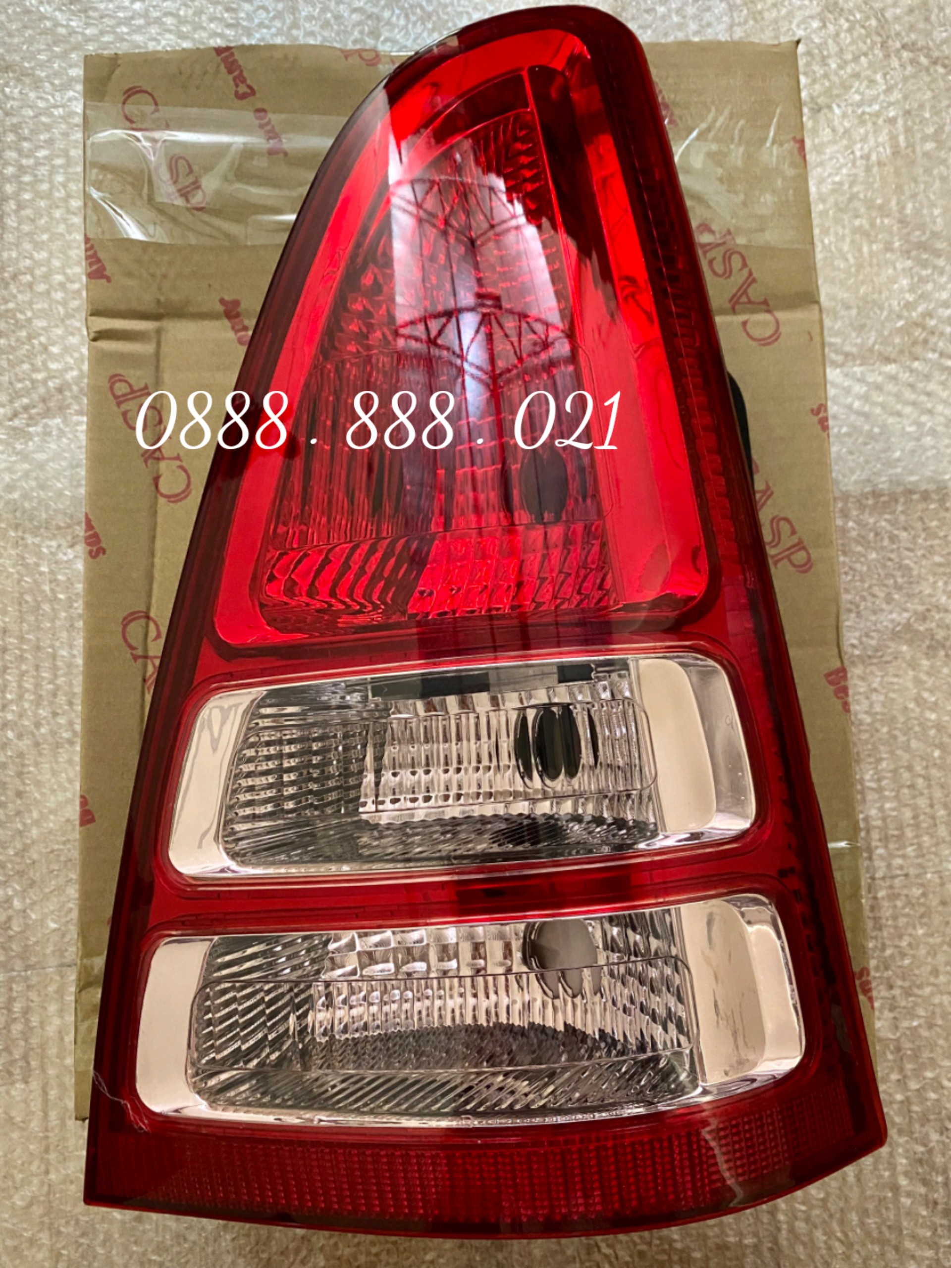 Đèn hậu Innova 05 - 07 ( giá 1 chiếc )