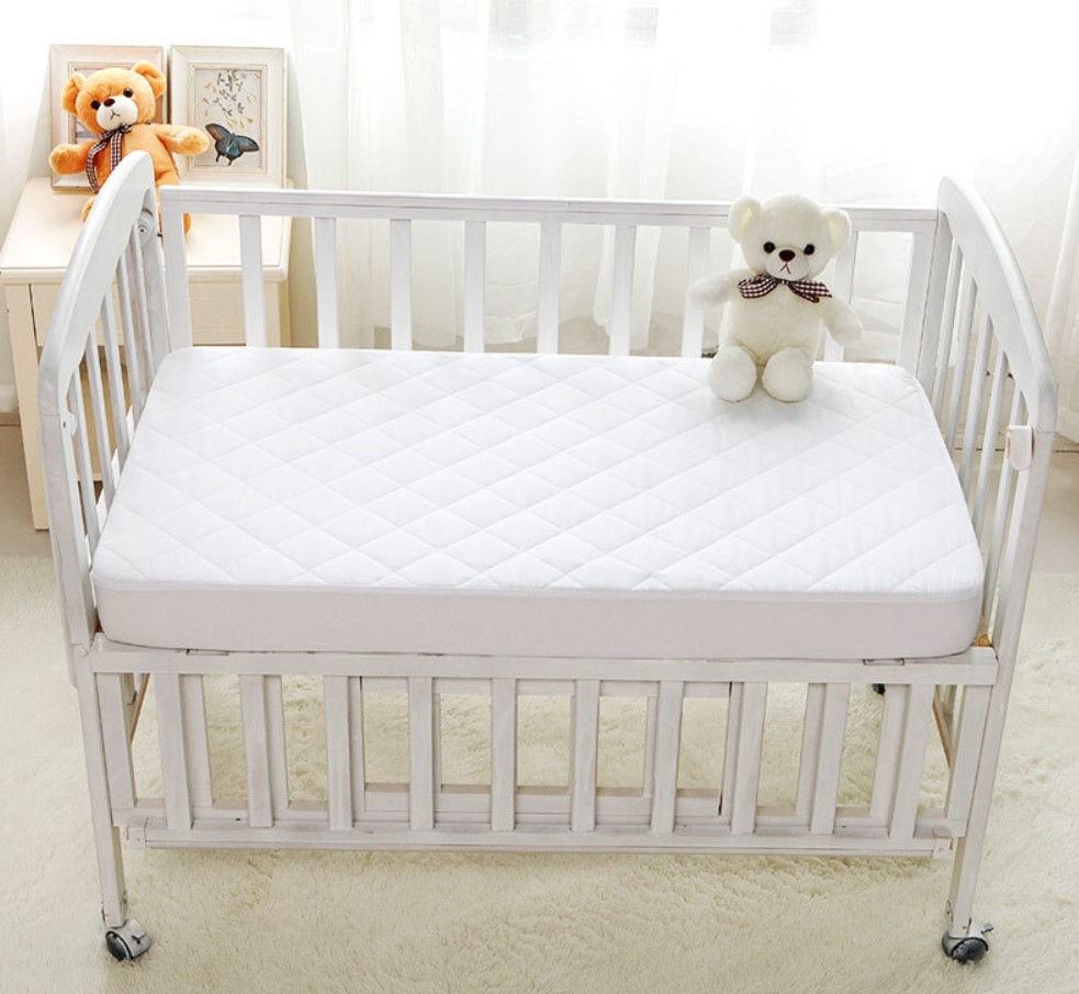 Baby Waterproof Changing Mat Baby Mattress Protector (75cm x120cm) Baby  Urine Pad Infant Cot Bed Sheet Protector Newborn Mattress Protector  Foldable and Portable Diaper Mat Changing Table Cover