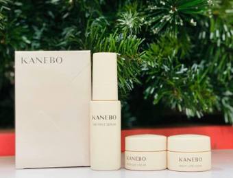 Bộ travel size chăm sóc da Kanebo Star là bộ sản phẩm thuộc dòng cao cấp của Kanebo. Bộ sản phẩm bao gồm 3 sản phẩm chăm sóc da toàn diện là kem ngày, kem đêm và tinh chất