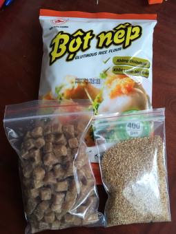 Set bột làm bánh trôi tiện lợi (Bột béo, đường trôi nước, vừng rang)