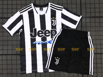 Quần Áo Bóng Đá JUVENTUS trắng sọc đen sân nhà 2021