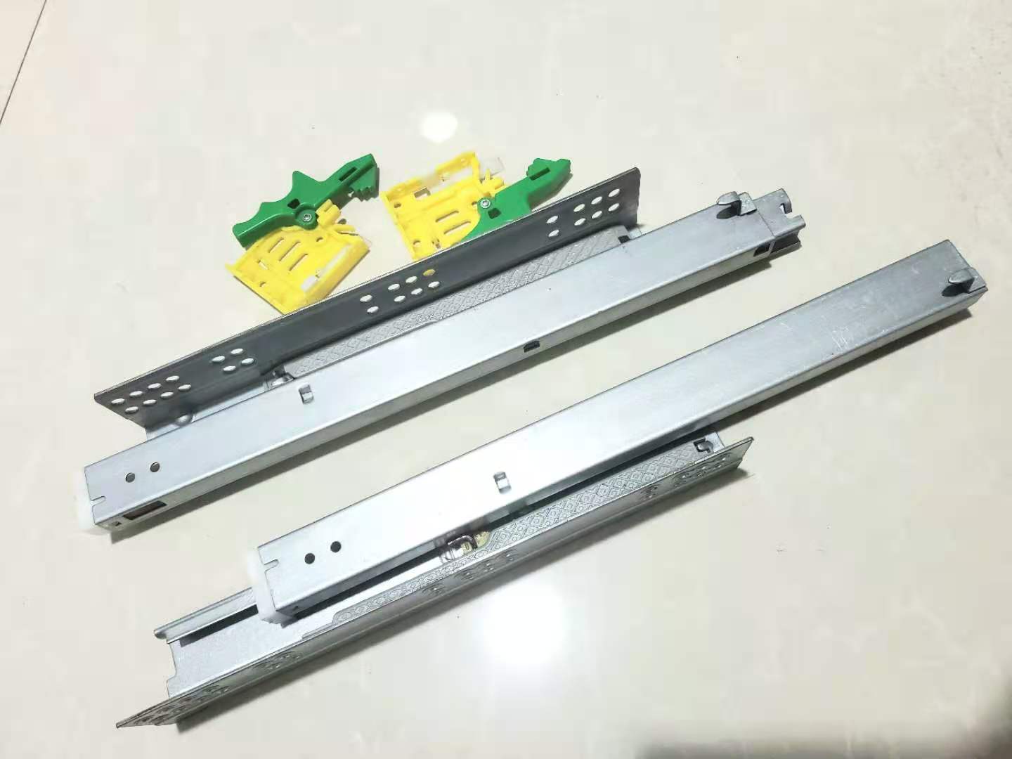 Ray âm giảm chấn 3 tầng 6615,400-450mm, kèm bộ tay khóa