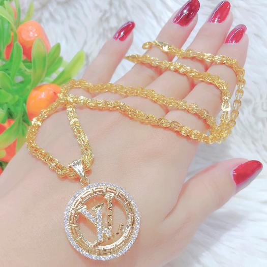 Dây chuyền nữ và mặt LV - D1705235 JURI SHOP - Cam Kết Không Đen, Không Dị Ứng ) Dùng Đi Tiệc - Bền Màu, Giống Vàng Thật 99%
