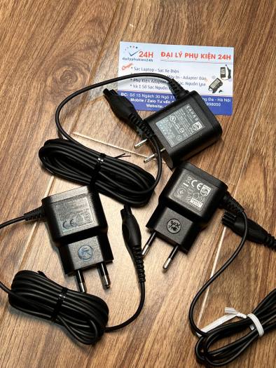 Dây sạc máy cạo râu Philips AquaTouch S5070