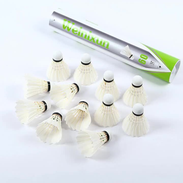 Hộp 12 quả cầu lông chất lượng cao, quả cầu lông hộp 12 quả weinixun đạt tiêu chuẩn thi đấu
