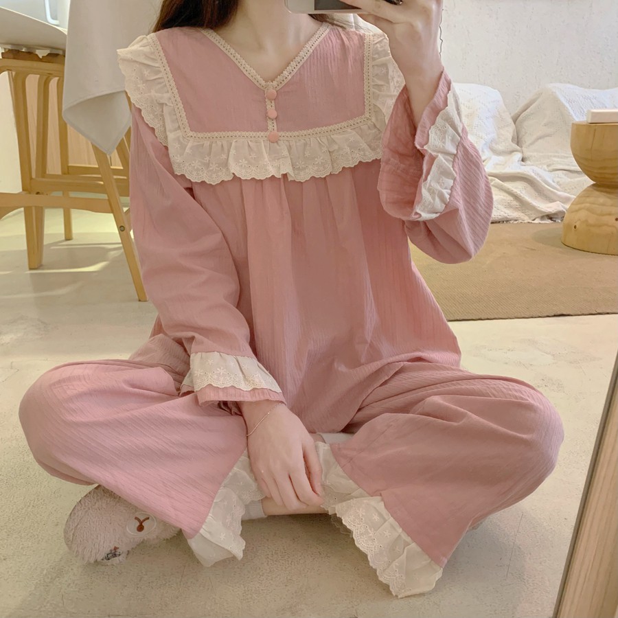 Set bộ cổ V phối nút quảng châu xinh xắn