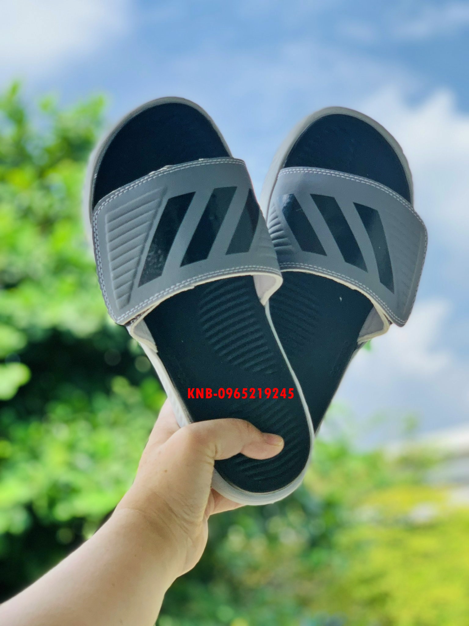 Dép Nam Nữ, dép quai ngang thời trang nam nữ, dep nu, dép quai ngang nam nữ, dép thể thao,dep the thao nam nu, nam nu 3 sọc hàng xịn 1-1 đế giày nhẹ màu xám sọc đen