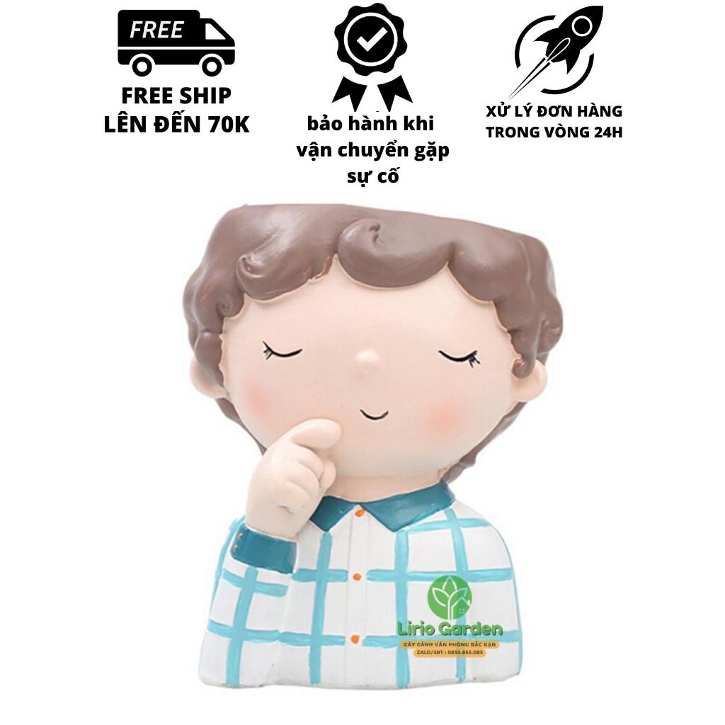 Chậu trồng cây hình con trai áo sơ mi kẻ