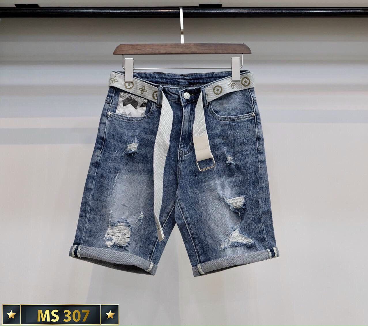 Quần Sọt Jeans Nam phong cách cao cấp CANDY FASHION ms307, áo thun đen trơn là size 22
