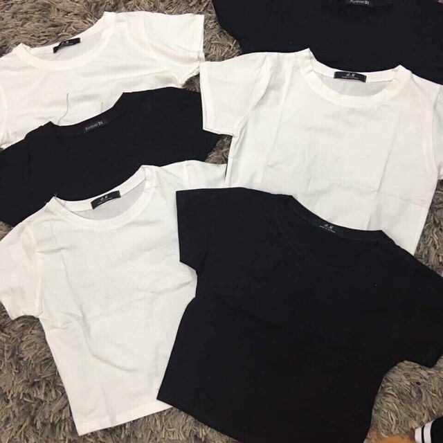Áo croptop cổ tròn ngắn tay kiểu dáng basic năng động