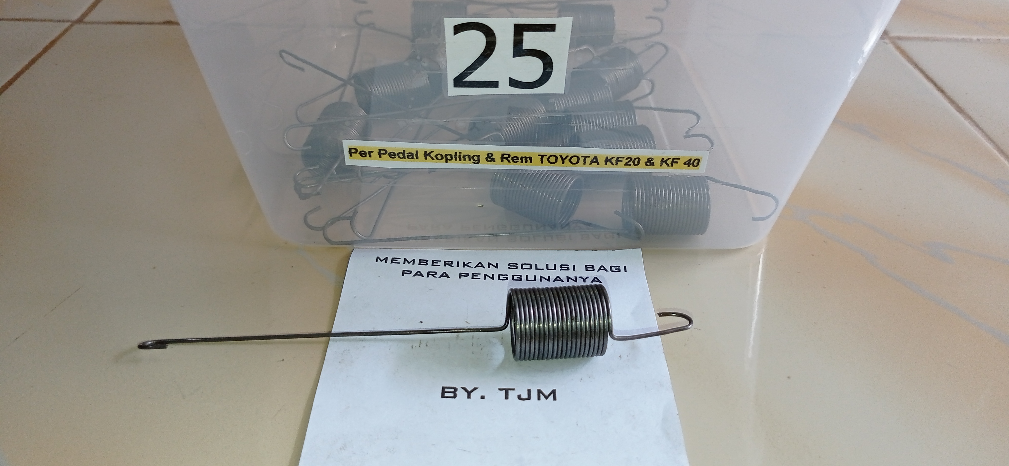 PEDAL KOPLING & REM TOYOTA KF 20 & KF 40 Harga 45,000 rupiah*Gratis Ongkir