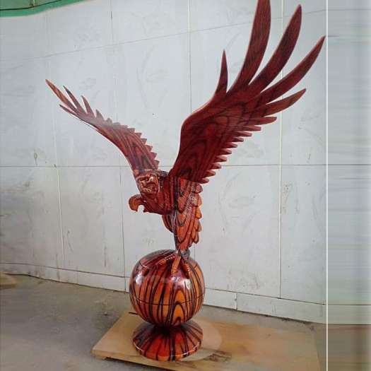 TƯỢNG  ĐẠI BÀNG  GỖ XÀ CỪ  CAO 50CM