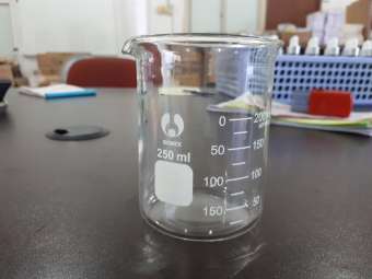 Cốc Thủy Tinh 250ml Dùng Làm Son Hoặc Mỹ Phẩm Handmade