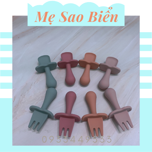 Set thìa nĩa silicon chống hóc cho bé