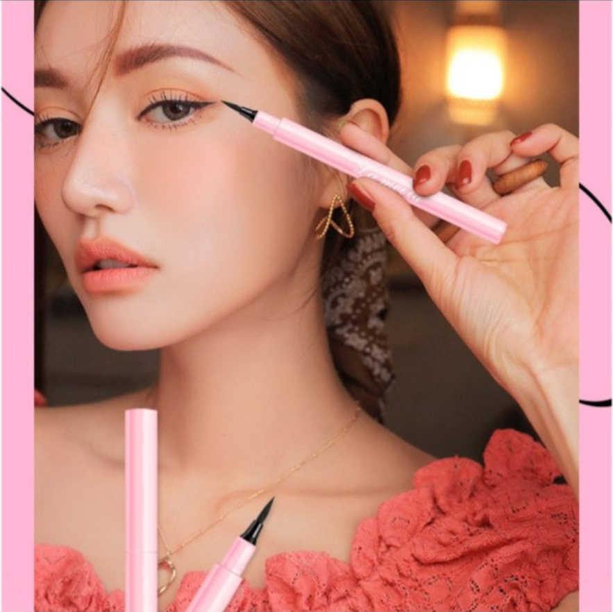 Bút kẻ mắt Lameila vỏ hồng vỏ đen