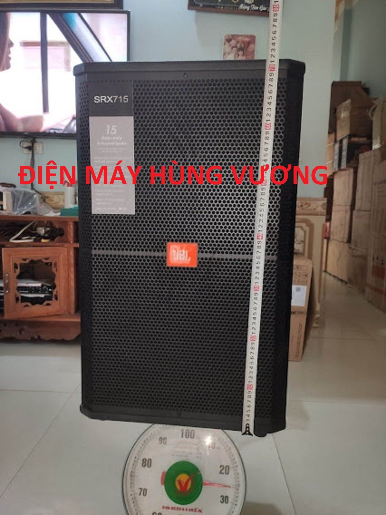 Một loa Karaoke và nghe nhạc sân khấu hội nghị cao cấp JBL SRX 715, bass 40mm, Công suất 600-1000W, phòng 100 m2 trở lên .