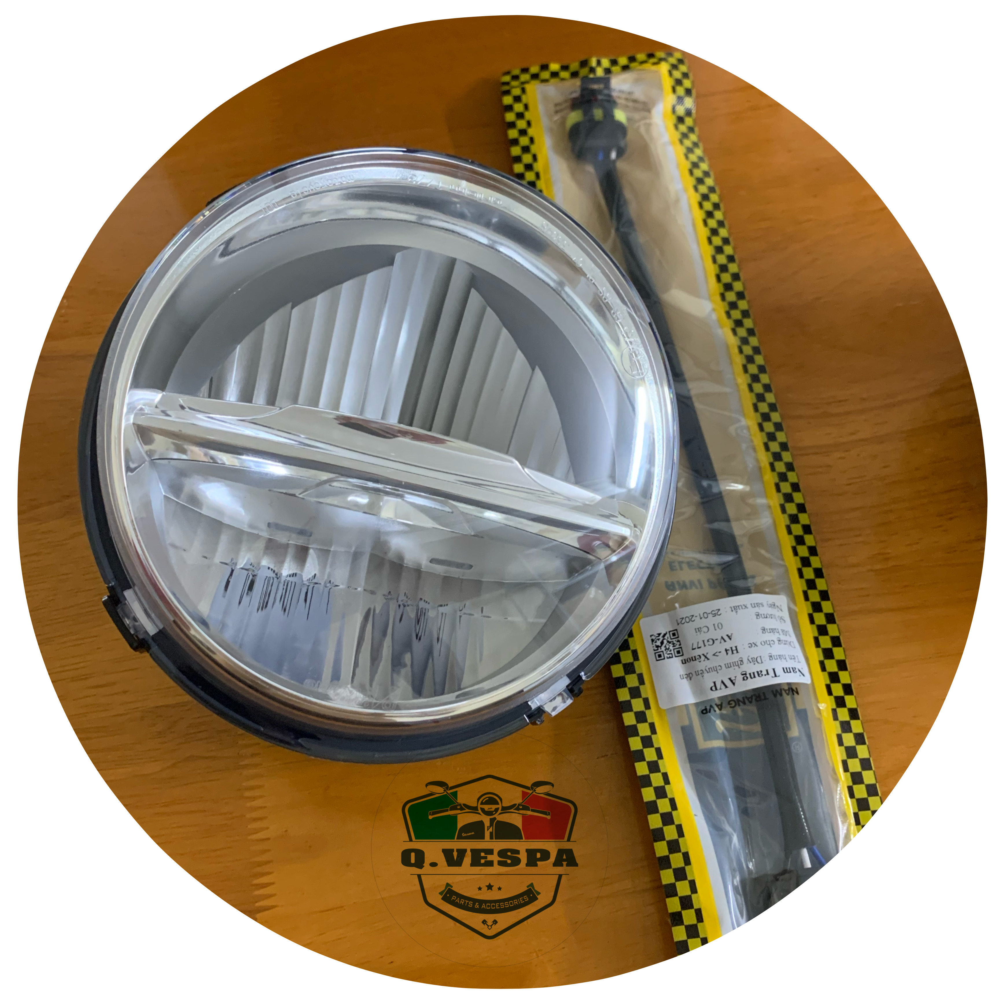 Pha led 2 tầng vespa prima