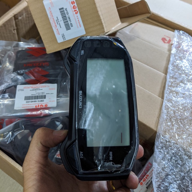 [HCM]ĐỒNG HỒ SUZUKI SATRIA RAIDER FI, SẢN XUẤT TẠI SUZUKI INDONESIA, ĐÓNG GÓI FULL BOX TỪ NHÀ MÁY HÃNG