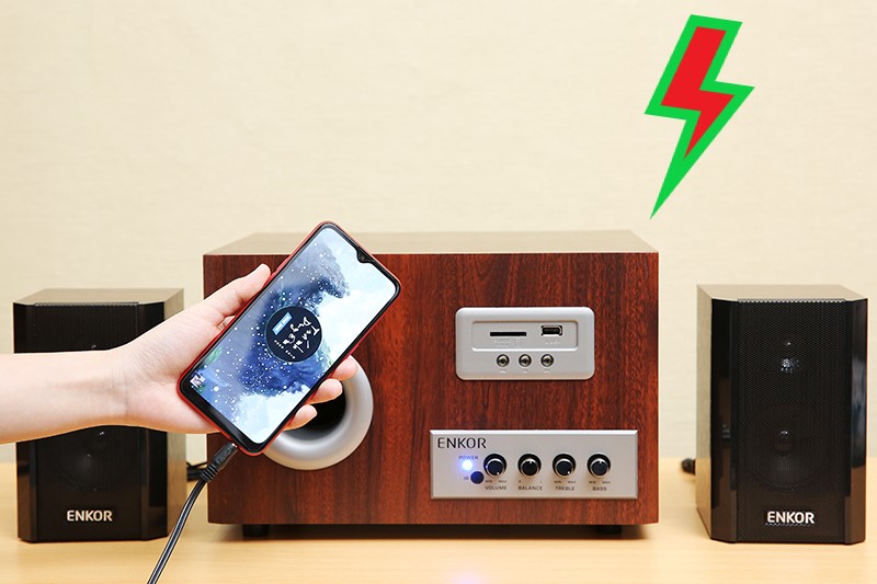 Loa vi tính 2.1 Enkor S2850 Nâu- thiết kế cổ điện âm bass chuẩn rõ nét