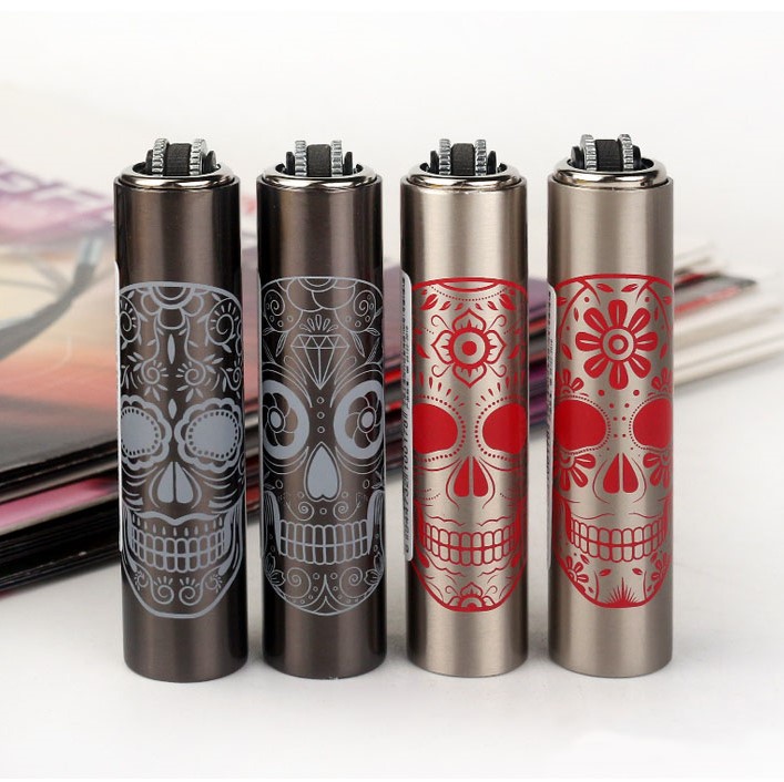 Bộ 4 bật lửa clipper vỏ kim loại hình đầu lâu