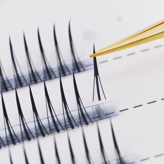 Tặng keo dán mi. Lông mi giả chữ A