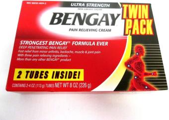 HỘP 2 TUÝT DẦU NÓNG DẠNG KEM BENGAY ULTRA STRENGTH TWIN PACK  - 3729