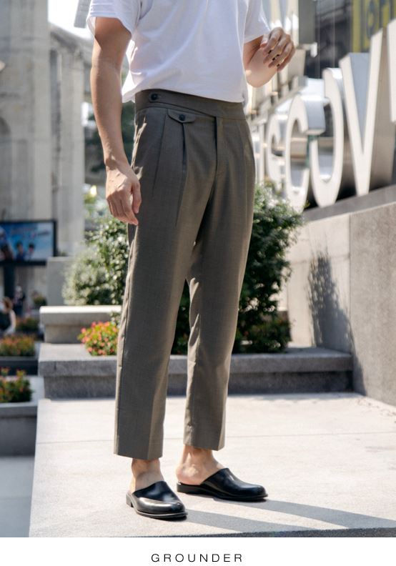 Black trousers with side contrasting