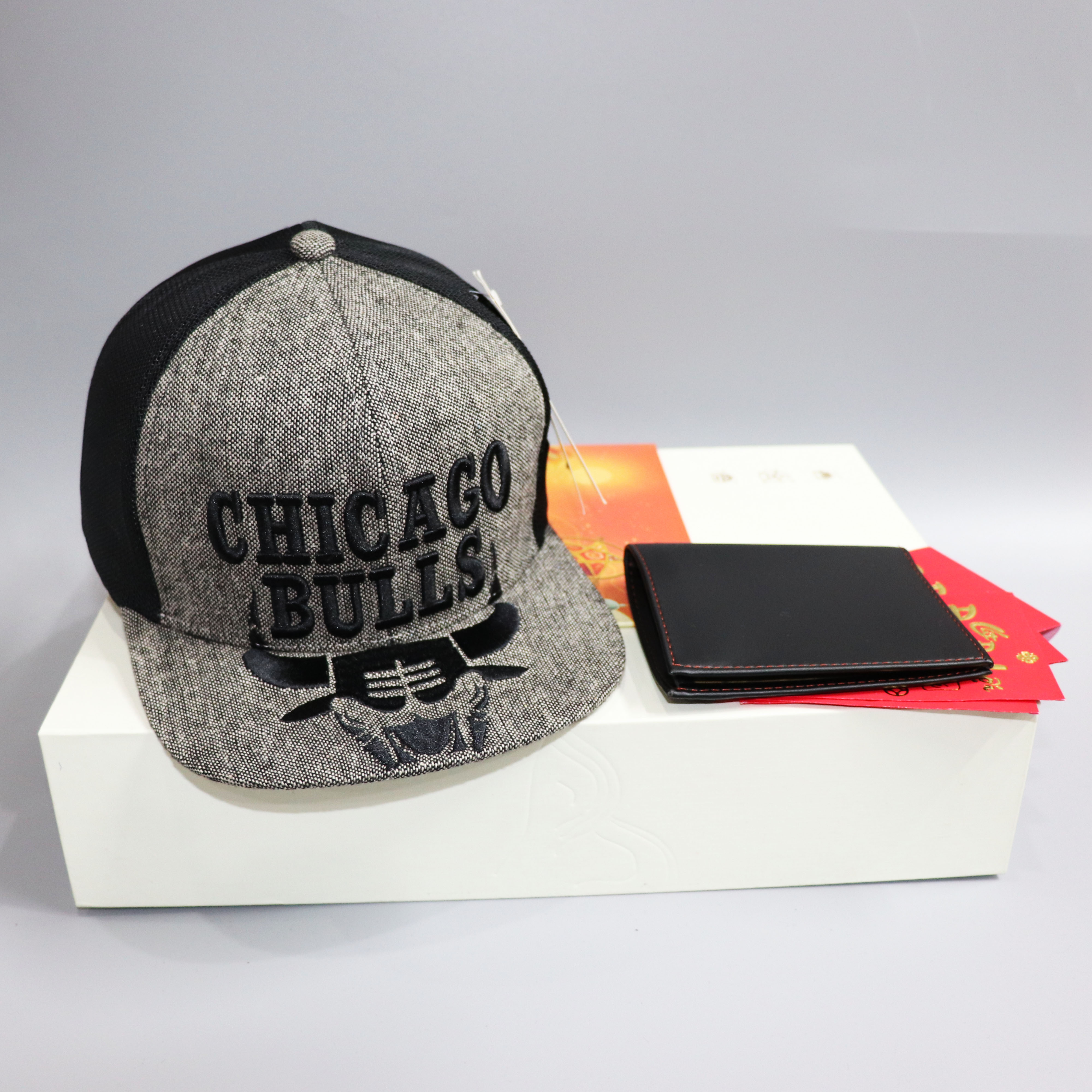 Mũ Lưỡi Trai- Nón Kết- Nón Snapback Lưới Xám Logo Thêu Bulls Chicago