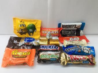 Socola mỹ Snickers Twix MilkyWay 100Grand Almond Joy York Pepermint Pattie KitKat M&M Reese's-Cửa hàng đồ Mỹ TPT
