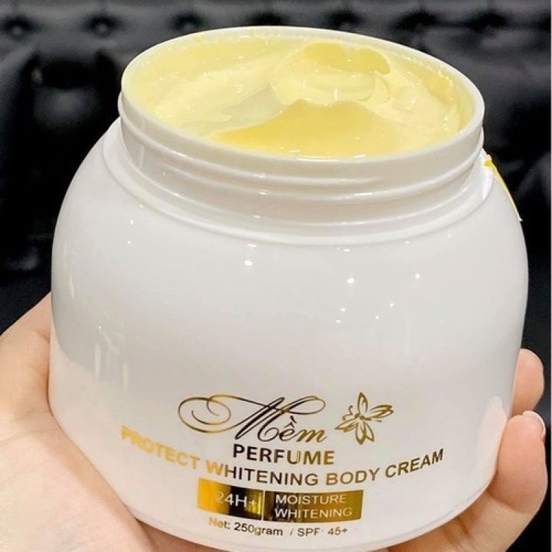 Kem body mềm nước hoa 2020 body mềm chữ A cosmetic body mềm Phương Anh